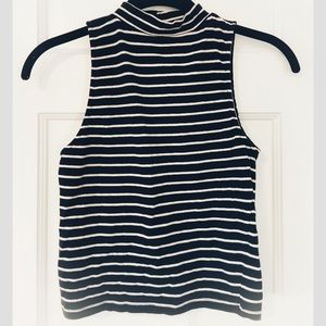 🌼striped high neck crop top